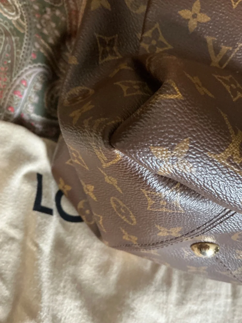 Rare Louis Vuitton Artsy M/M Python strap exotic